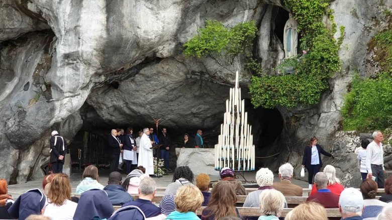 Novena della Madonna di Lourdes-min